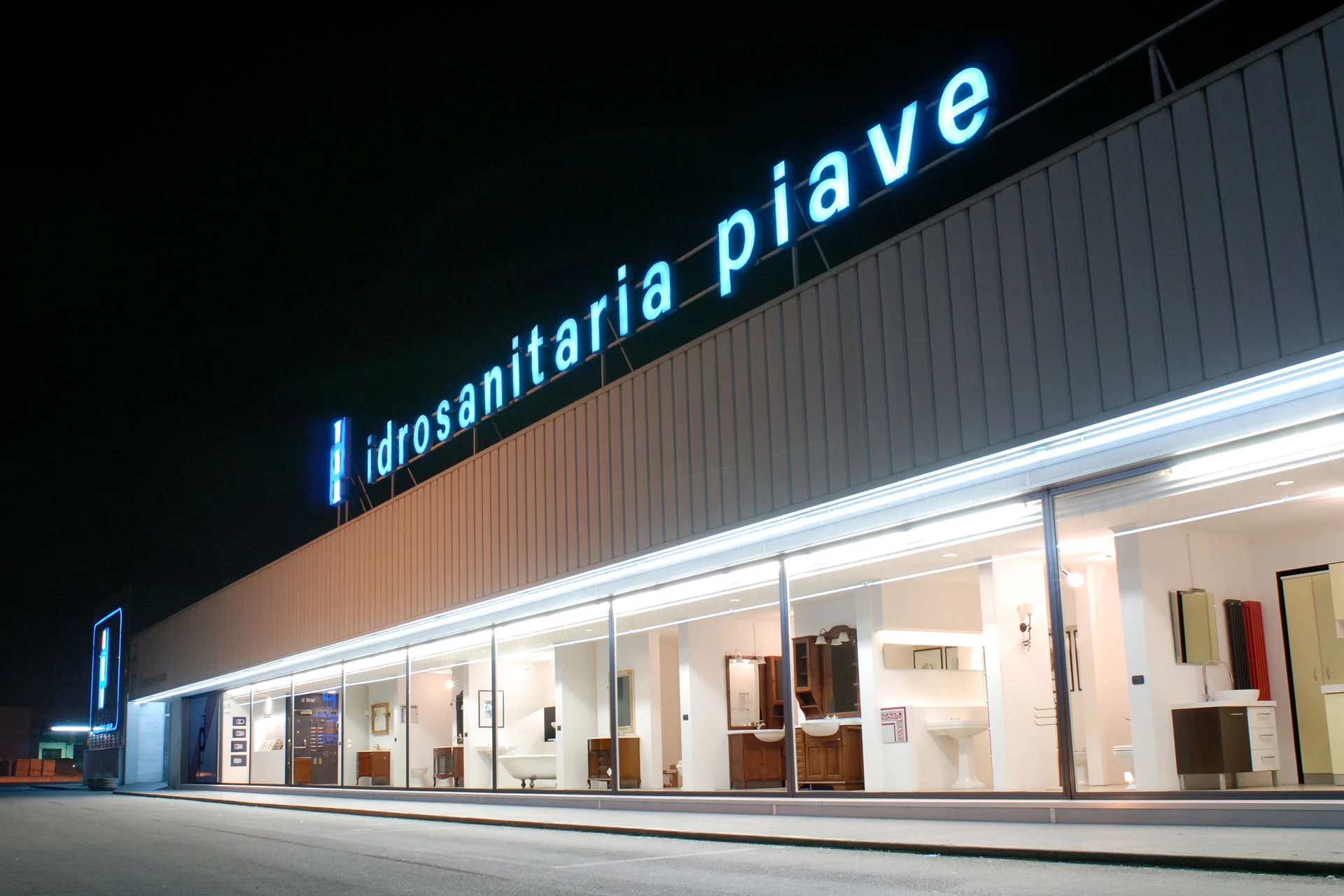 punto vendita showroom Idrosanitaria Piave - Arredo Bagno
