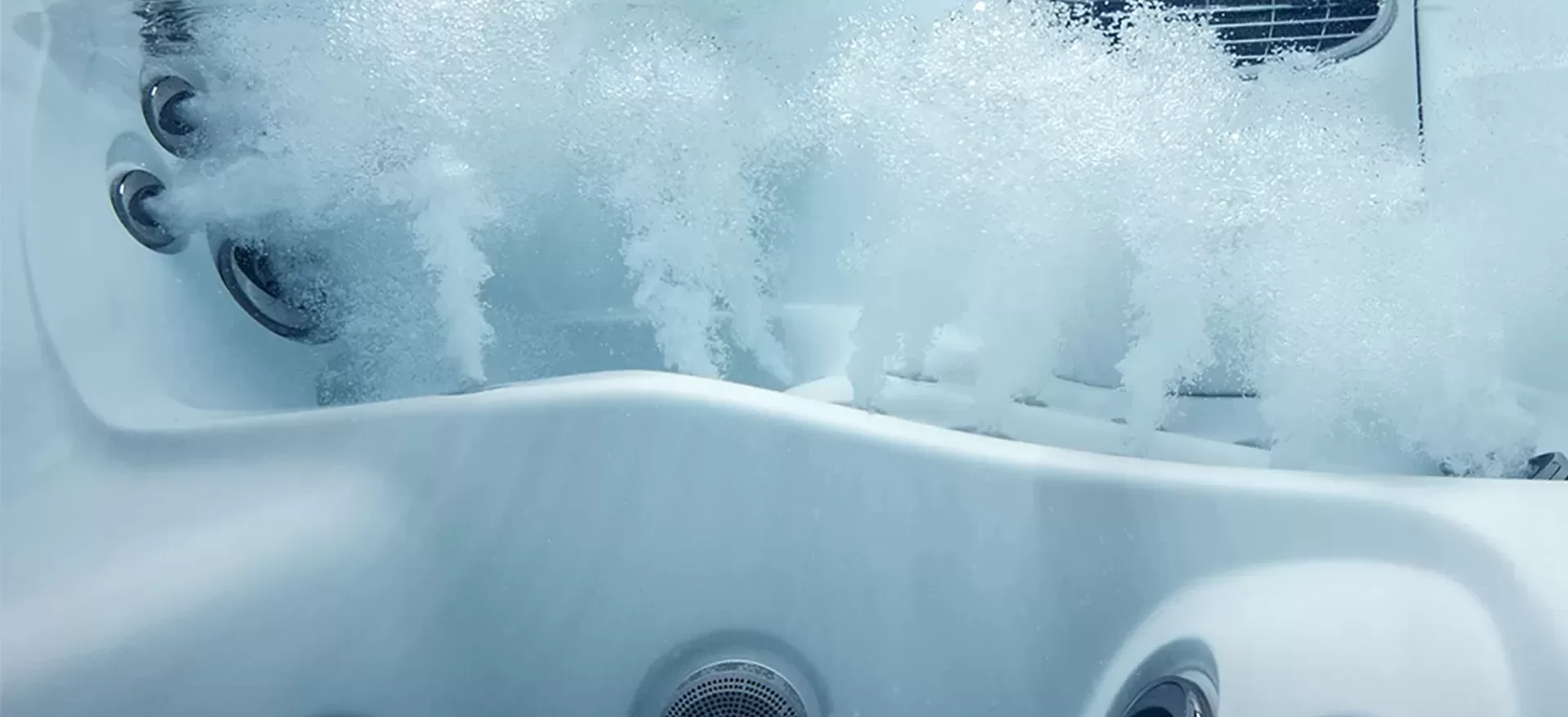 vasche-idromassaggio-Jacuzzi-Idrosanitaria-Piave-vert Vasche idromassaggio Jacuzzi - Idrosanitaria Piave